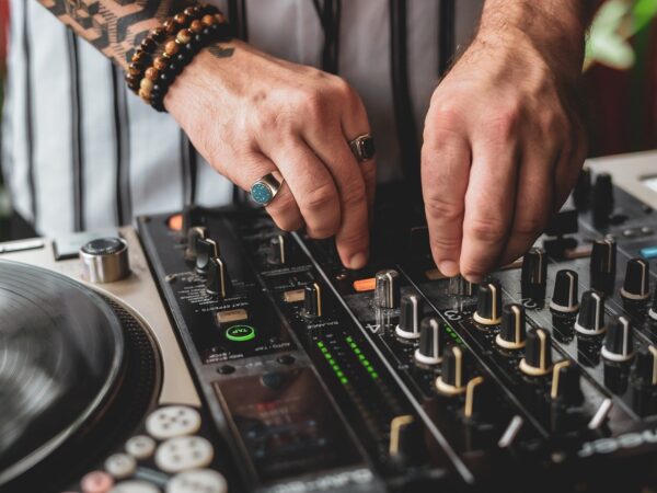 Beyond Likes: YouTubes Next Era Of Authentic Engagement