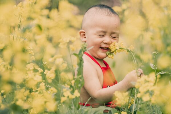 Raising Humans: Decoding Connection In The Digital Age