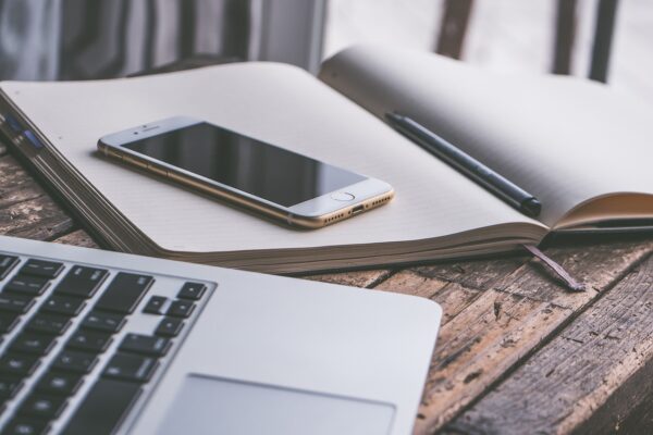 HR Guidelines: Navigating Hybrid Work Realities