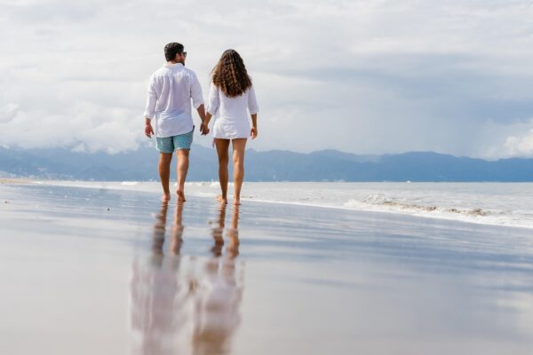 Decoding Desire: Authentic Connection In The Digital Age